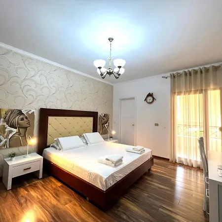 Spacious Family-Friendly Apartment In The Heart Of Bllok Tirana Exterior photo